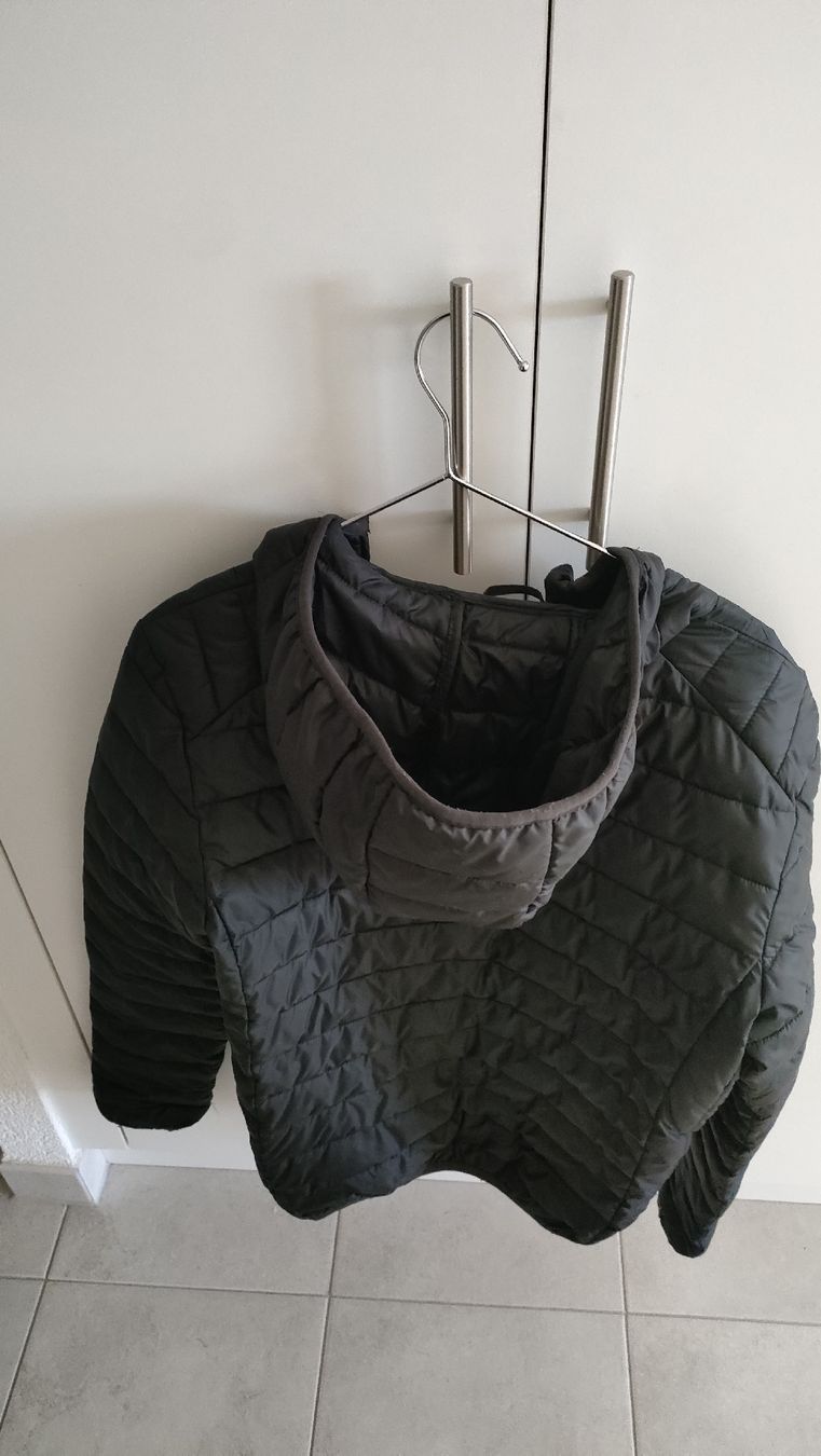 Ellesse Giacche: veste Ellesse – Usato da Froideville venduto da JF46