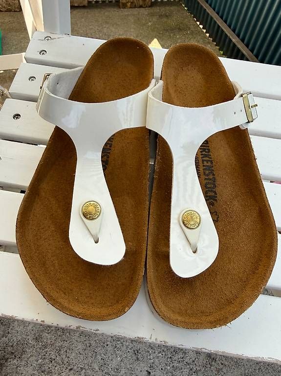 Birkenstock Scarpe da donna: Birkenstock Gizeh Größe 38 – Usato da Zürich venduto da bil_s7tp