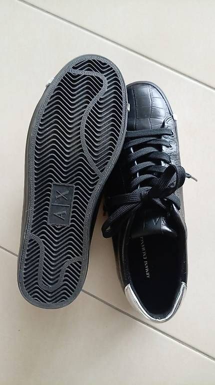 Scarpe da uomo: Armani Exchange sneakers (model code 945009 7A106) – Usato da Fribourg venduto da flo_c76p