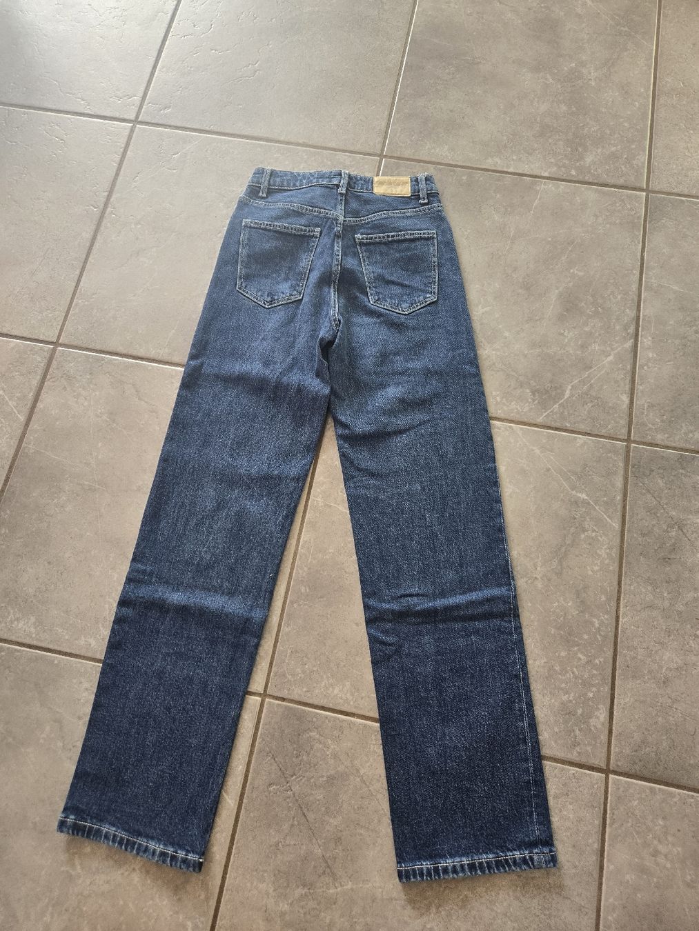 Tally Weijl Jeans: jeans Tally Weijl 34 – Usato da Bassecourt venduto da co.hurlimann 2