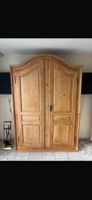 Holzschrank zu verkaufen