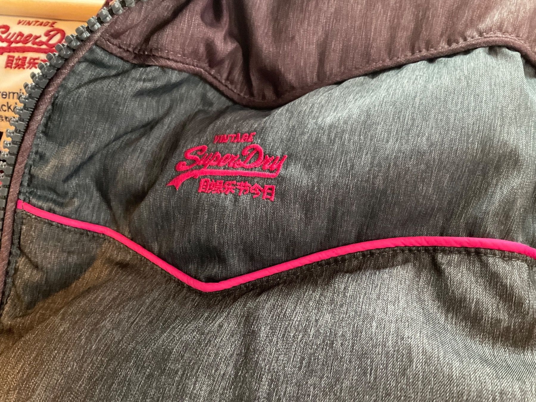 Superdry Giacche: tolle  SUPER DRY - Winterjacke, Gr. L – Usato da Aesch BL venduto da Fortexx 4