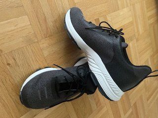 UYN Scarpe da uomo: uyn Schuhe Gr. 41, NEU! – Nuovo (secondo la descrizione) da Walenstadt venduto da ricamul 6