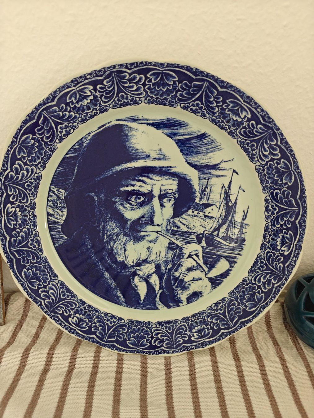 Servierplatten: Bosh Belgium Old Man Sea blue delftware serving platter – Gebraucht aus Geneve von readycat