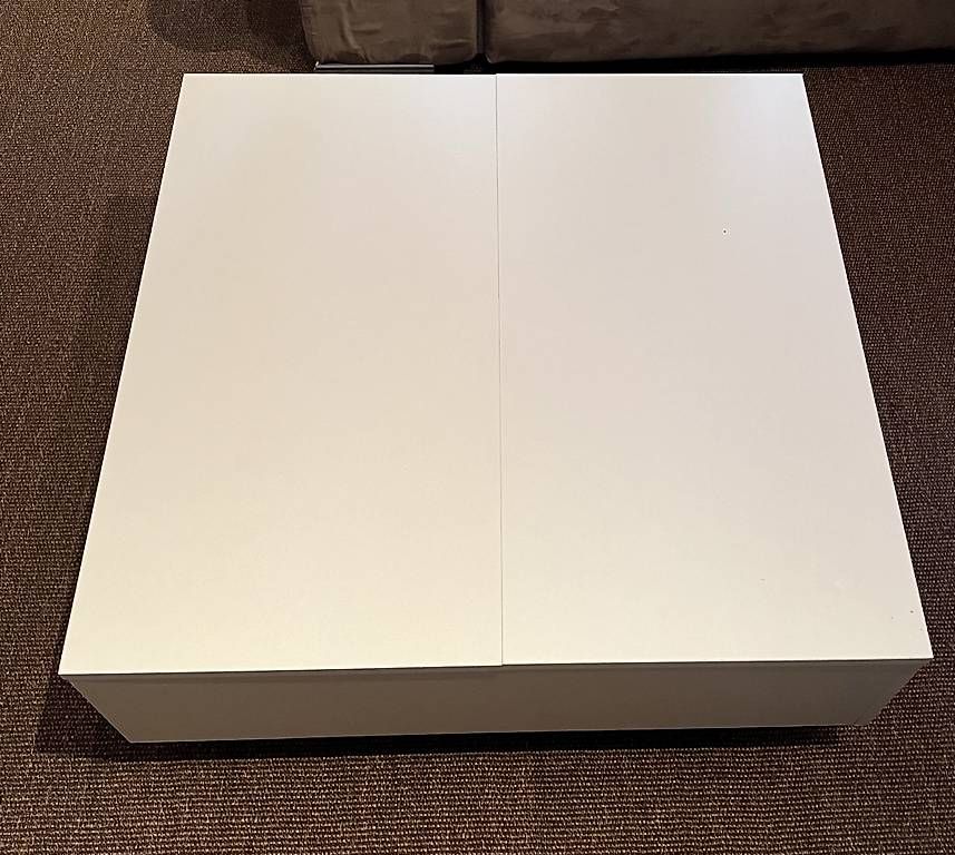 Tavoli: Table basse carré  – Usato da Orbe venduto da dua_m9q8