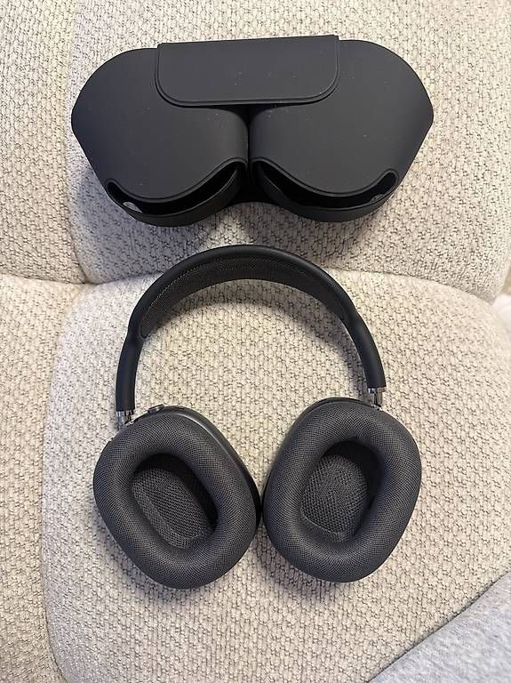 Casques audio: Airpods Max  – D'occasion à Zürich par vul_qxs7 1