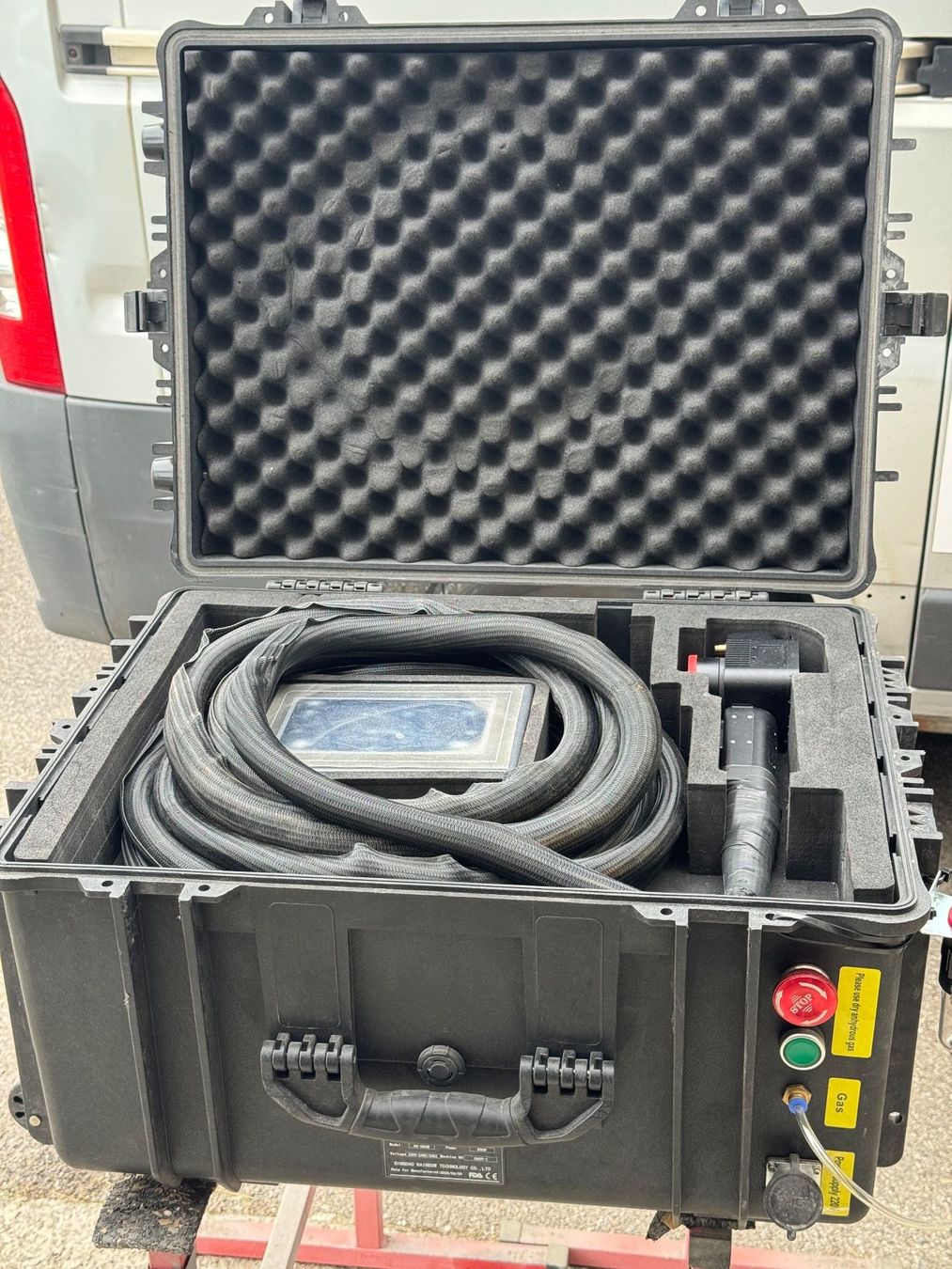 Alle Werkzeuge: Laser Puls Reinigungsgerät 500W – Neu (gemäss Beschreibung) aus Kriechenwil von BrainBee 1