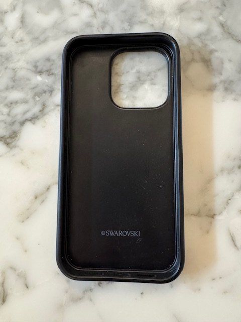 Swarovski Cover & Protezioni schermo: Swarovski Hülle iPhone 15 Pro – Usato da Wabern venduto da MagdalenaWabern 3