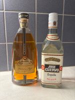 2 Flaschen Spirituosen - GRINVICH & Jose Cuervo Tequila