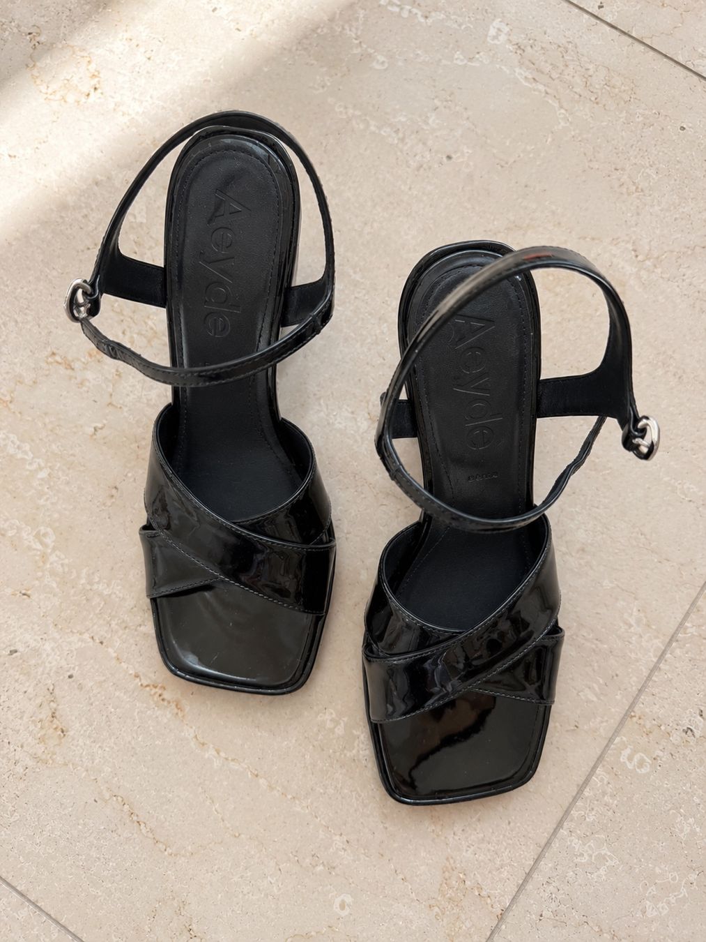 Aeyde Chaussures femmes: New Aeyde Sandals Black Patent Leather – Neuf (Voir description) à Corsier-sur-Vevey par Kristina.Nova
