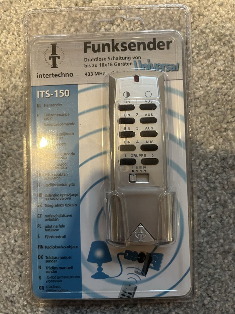 Sistema di controllo: Funksender Einbauschalter Schalter Camping Boot – Nuovo (secondo la descrizione) da Ehrendingen venduto da Frizli