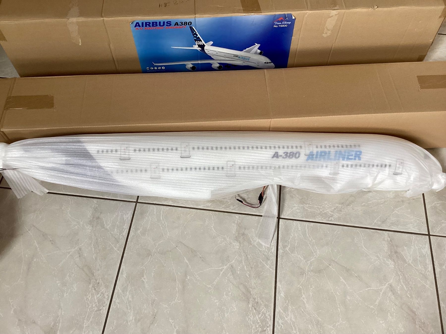 Modellismo RC: Modellflugzeug Airbus A 380 – Nuovo (secondo la descrizione) da Schoefflisdorf venduto da kamine61 3