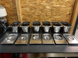6 x 1/4 Gastronorm Behälter 15 cm mit Deckel