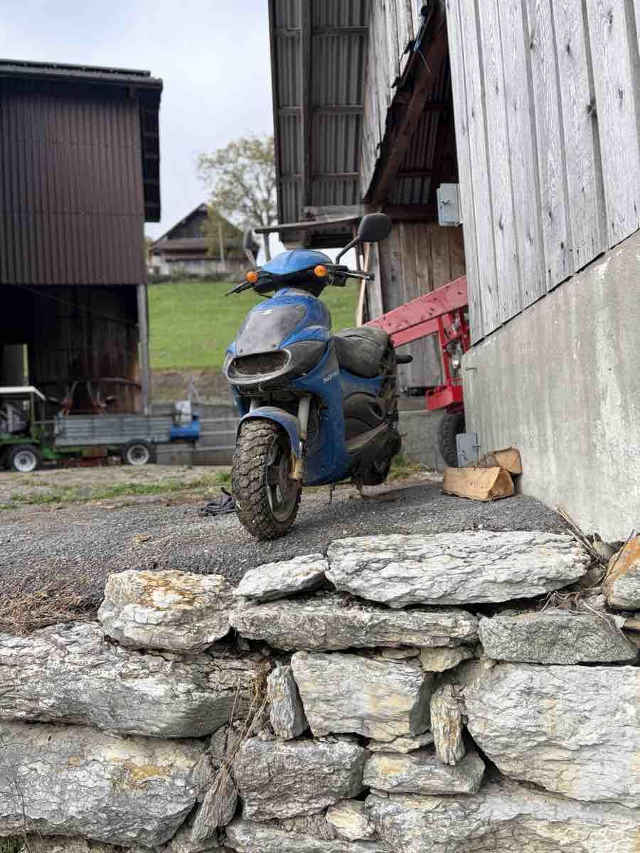 Suzuki Strasse: Suzuki Roller – Gebraucht aus Ennetmoos von Chrigu_1liberklapf 1