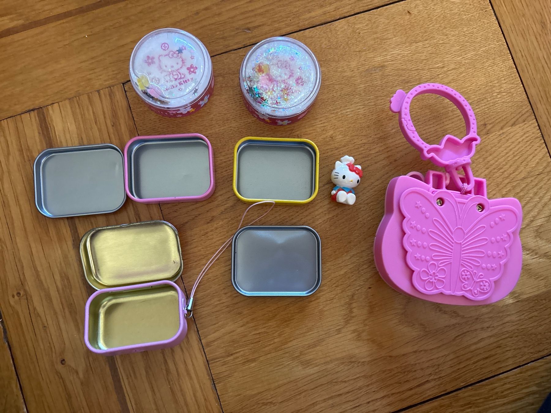 Hello Kitty Giocattoli: Accessoires Hello Kitty – Usato da Genève venduto da Livsonman 1