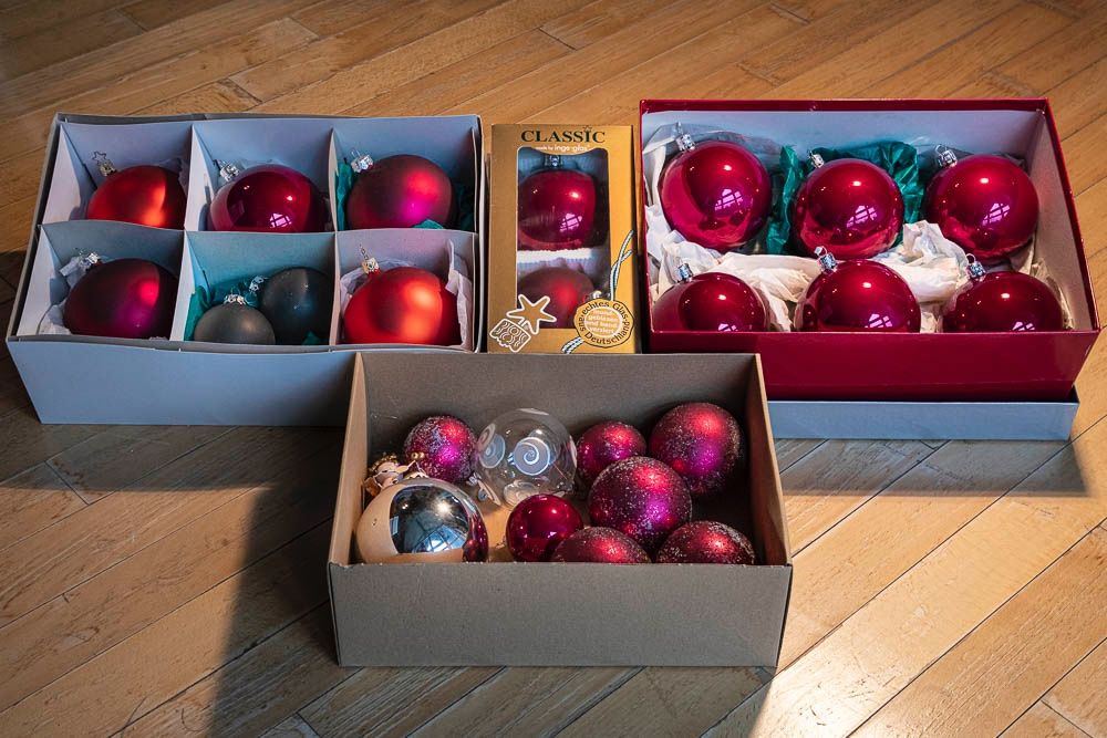 Bordeaux mundgeblasene Christbaumkugeln aus Glas Kaufen auf Ricardo