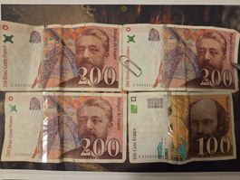 Banknoten Banque de France 3x200 1999 96 +1x100 Francs 1998