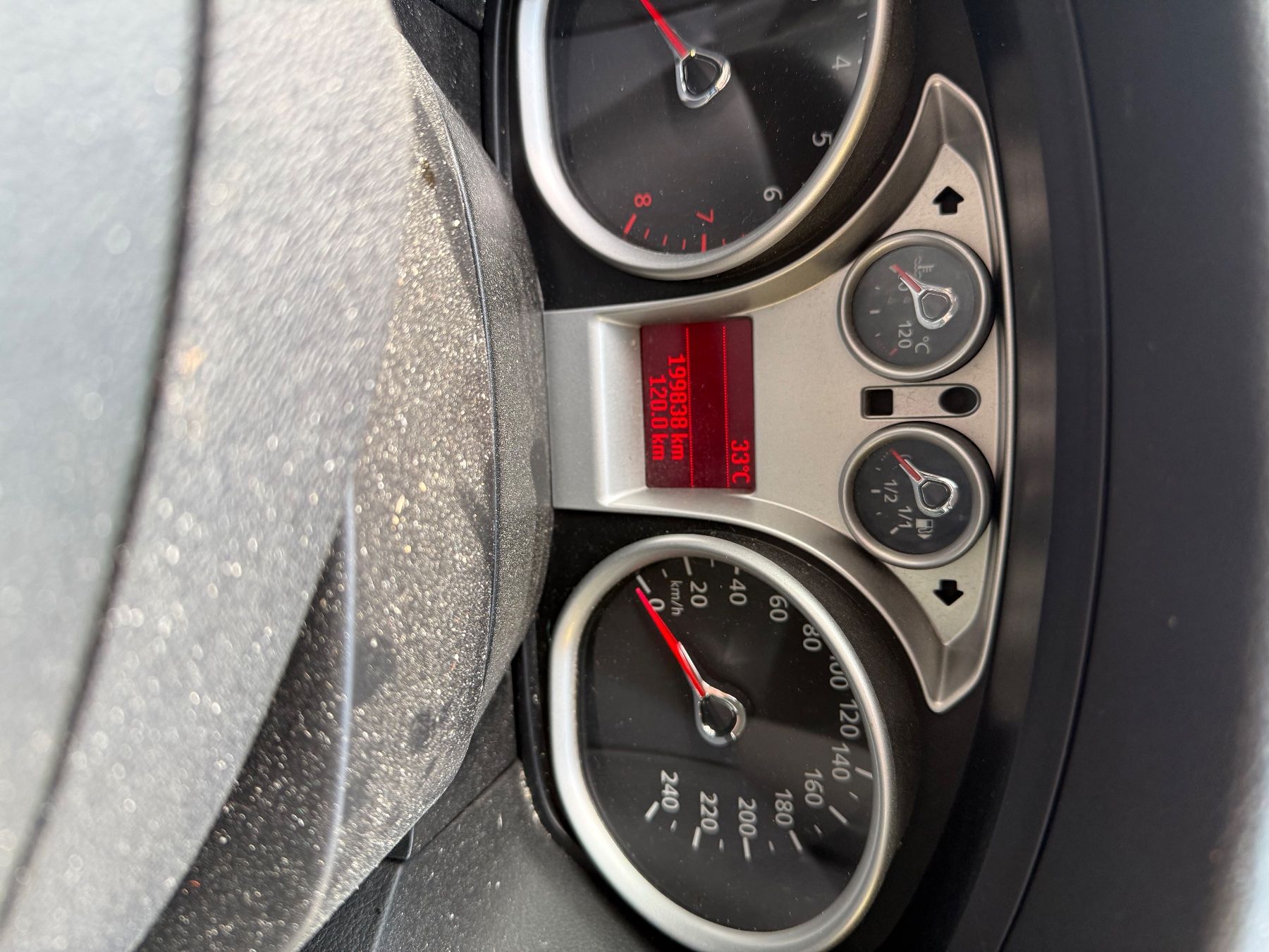 Ford Automobili: Ford Focus 1.8i FFV – Difettoso da Schneisingen venduto da TG_92 5