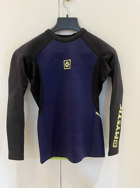 Top: MYSTIC 2.5 mm Long Sleeve Top – Usato da Sementina venduto da carlo_kufahl