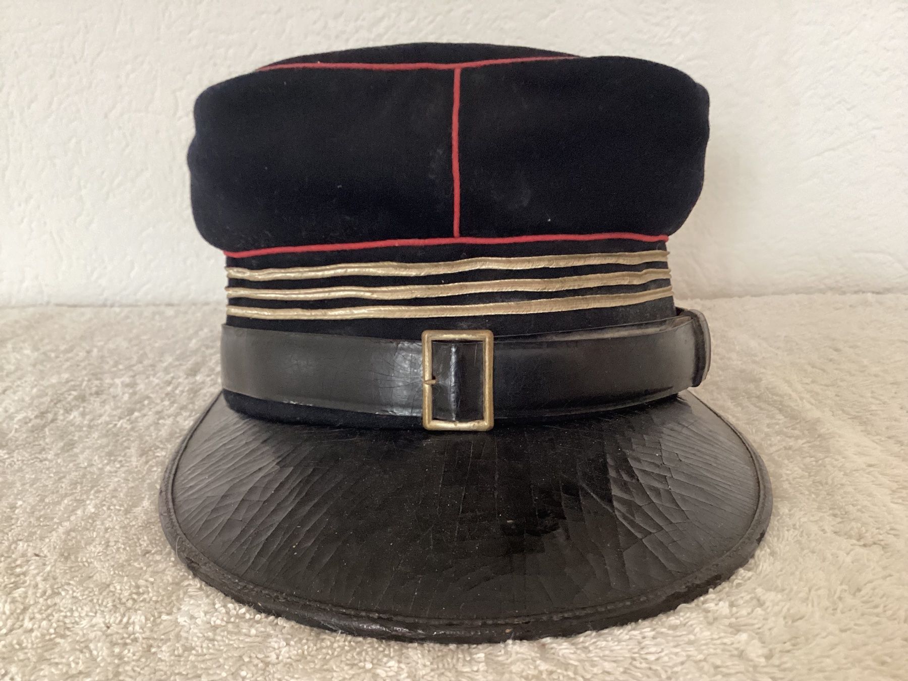 Schweizer Armee Uniformi: Casquette capitaine infanterie 1898 – Usato da Vouvry venduto da marius09