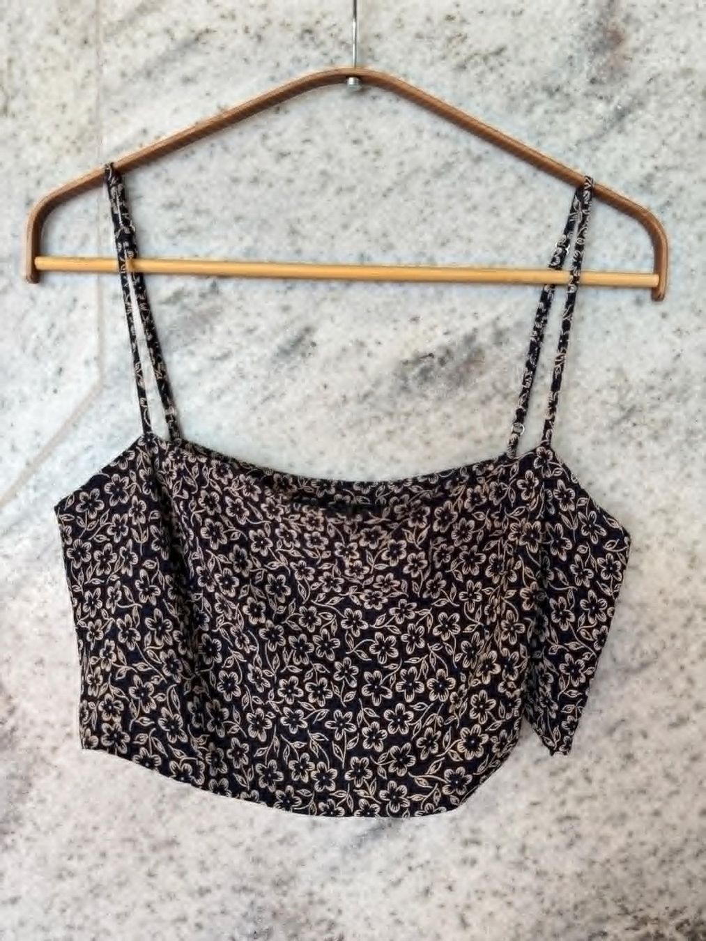 Reformation Tops: Reformation Top US 6/EU 38 – D'occasion à Claro par sof_pkm8 1