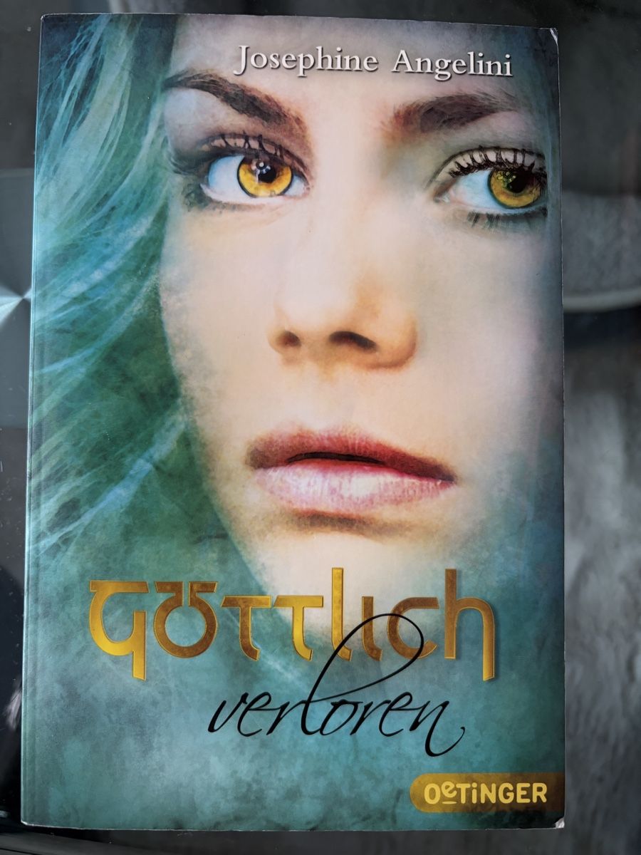 Libri: Göttlich verloren – Nuovo (secondo la descrizione) da Fehraltorf venduto da NG.Vintage