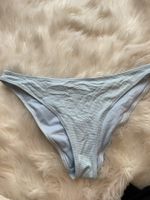 Helle Bikini Hose, Sommer Look, Grösse S