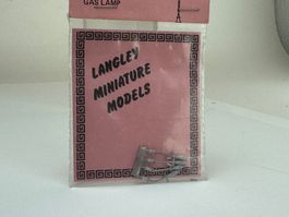 GB2- Langley Gas Strassenlampen Weissmetall Bausatz