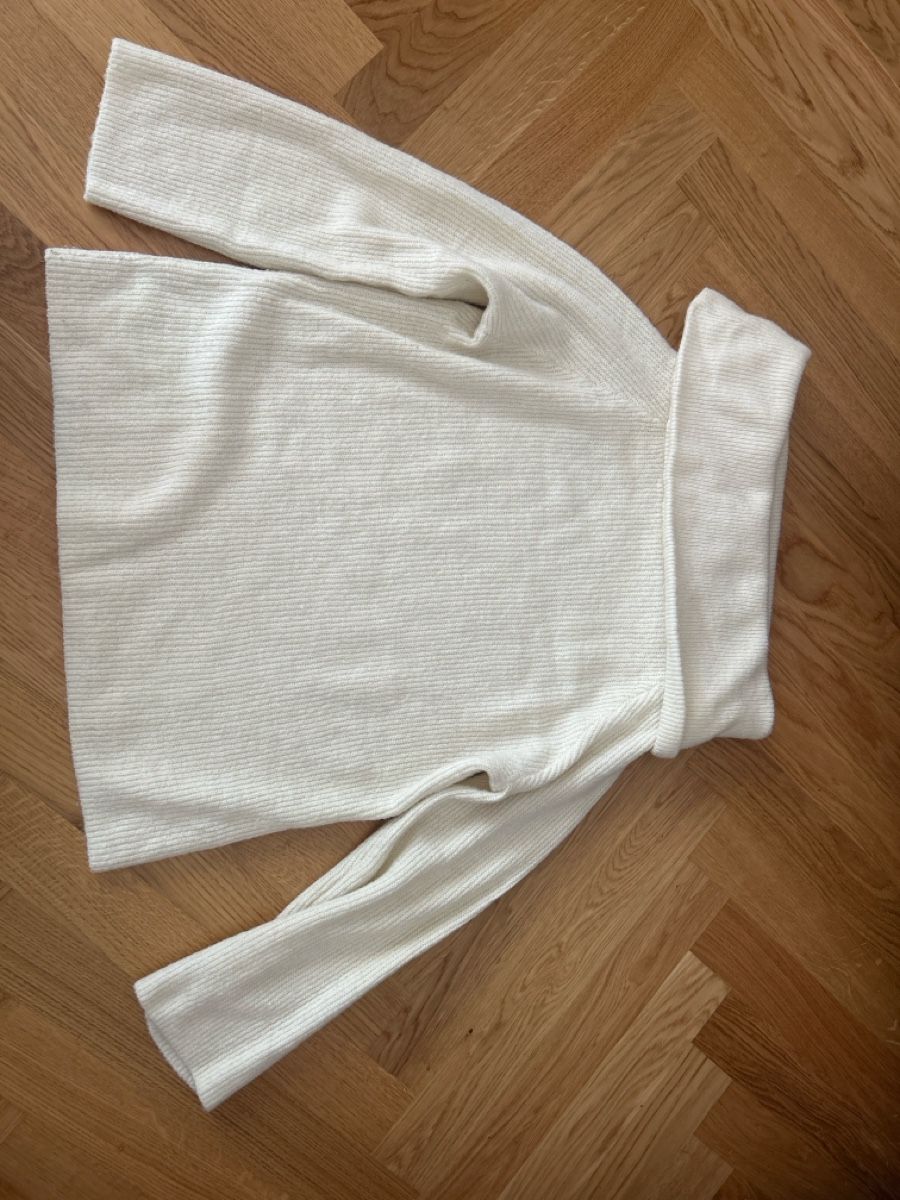 H&M Maglioni & Felpe: H&M Rollkragenpullover, Creme, Gr. M – Nuovo (secondo la descrizione) da Salez venduto da ame_8jpm