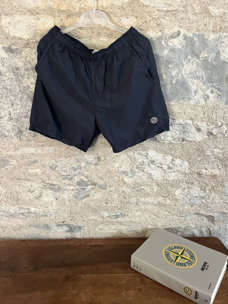 Stone Island Pantaloni: Stone Island shorts – Nuovo e nell'imballaggio originale da Zürich venduto da Realvintagesale