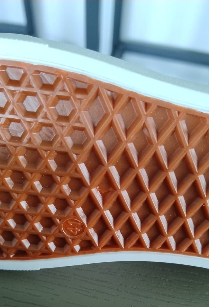 Scarpe da uomo: Chaussures toiles basses  – Nuovo (secondo la descrizione) da Portalban venduto da Moncoeur 4