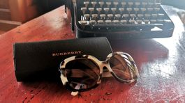Sonnenbrille Burberry Damen Schildpatt Muster / wie neu