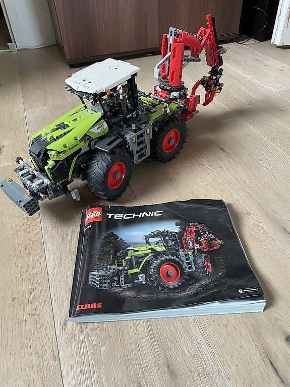 Kit di costruzioni: LEGO Technic CLASS XERION 5000 TRAC VC Set 42054 – Usato da Arni AG venduto da solexsolex
