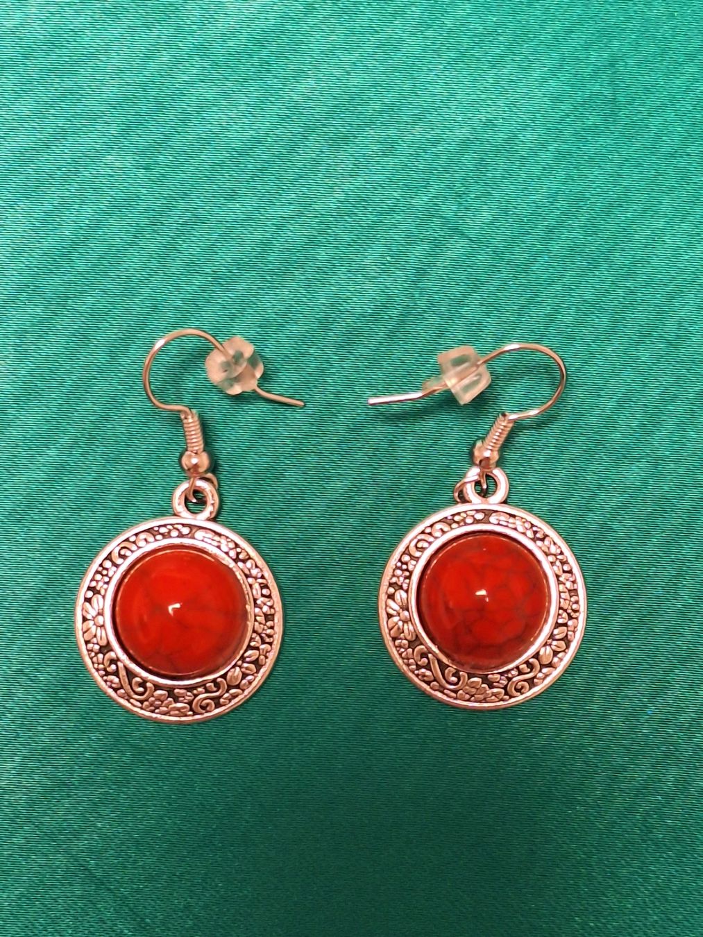 Orecchini pendenti & Orecchini a lobo: Ohrringen mit roten Stein – Nuovo e nell'imballaggio originale da Döttingen venduto da DuHaiduc