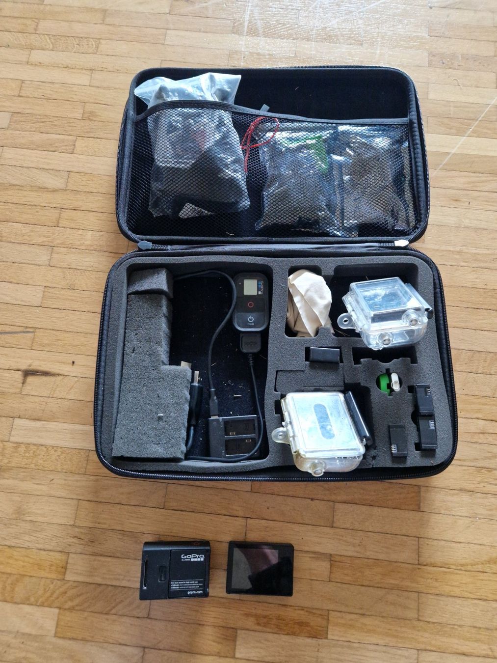 Gopro Action Cam: GoPro Hero 3 im Koffer Set – Gebraucht aus Villmergen von Astra015 1