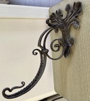 Antiker Wandhalter Wandhaken Blumenhalter Schmiedeeisen alt