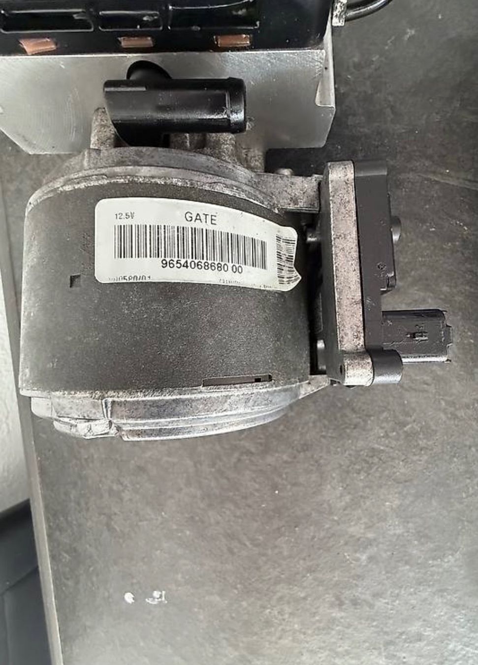 Citroën Toutes les pièces auto: Fahrwerkpumpe Citroen C5 – D'occasion à Elsau par bak_9mm5 2