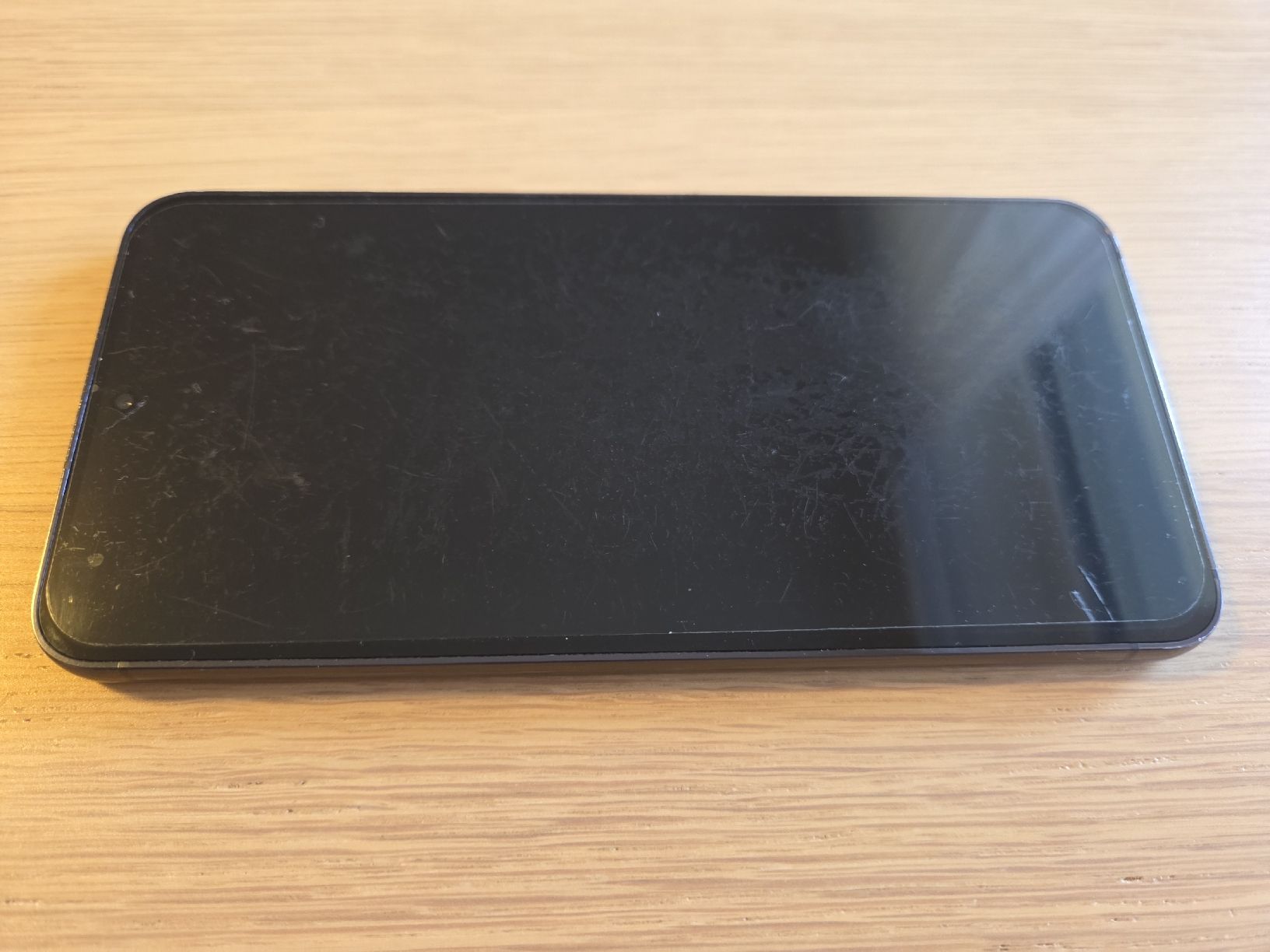 Samsung Telefoni cellulari / Smartphones: Samsung Galaxy S23 – Usato da Therwil venduto da n_zett 1