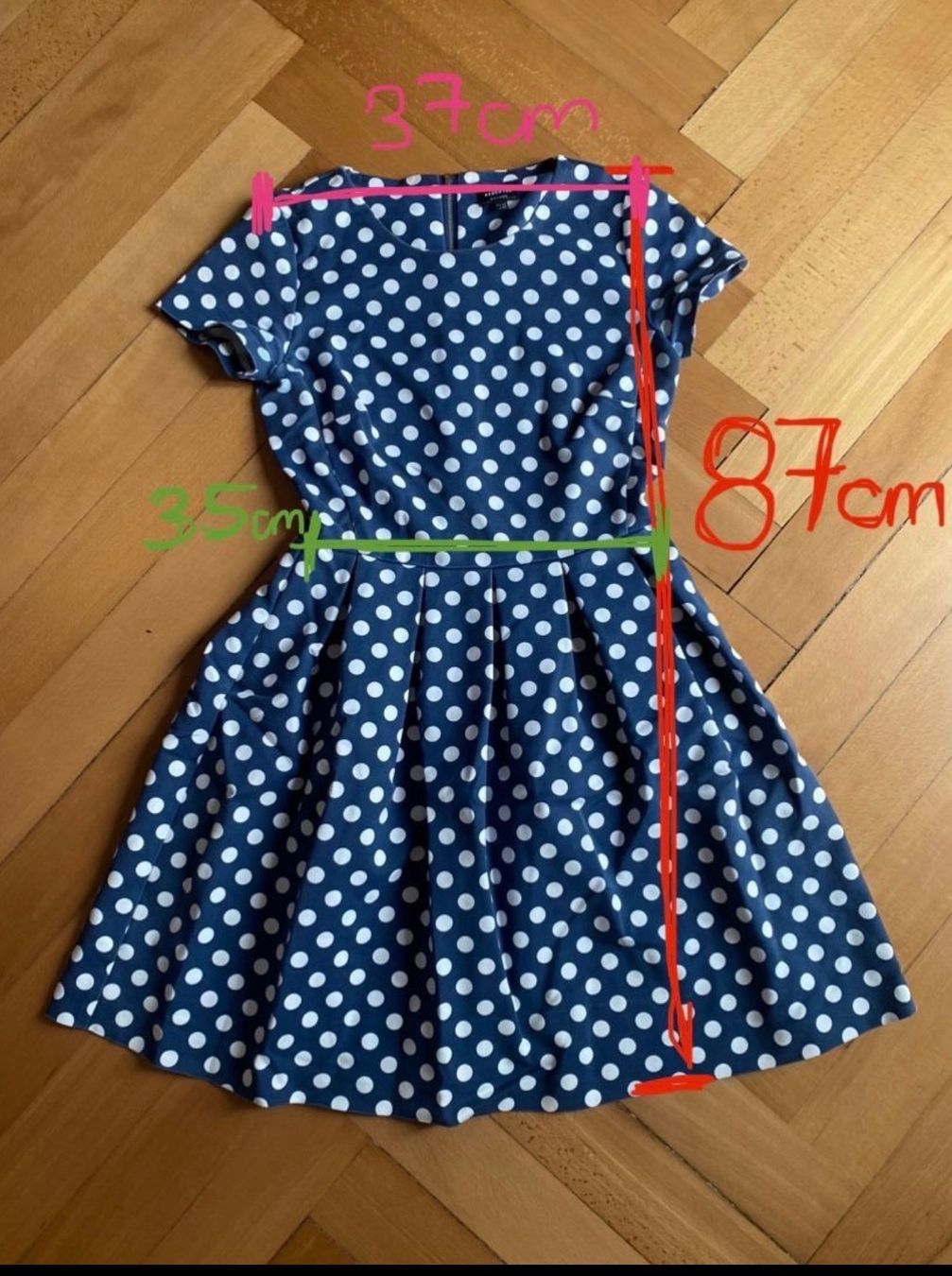 Vestiti: Retro Kleid von Reserved gepunktet, Gr. 38 – Usato da Zürich venduto da Katy555