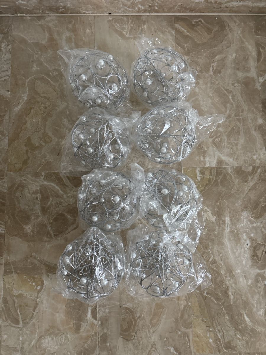 Tutte le decorazioni: Weihnachtskugeln Drahtgeflecht silber Perlen 8 gr. + 5 kl. – Nuovo (secondo la descrizione) da Kilchberg ZH venduto da danieladaniela 2