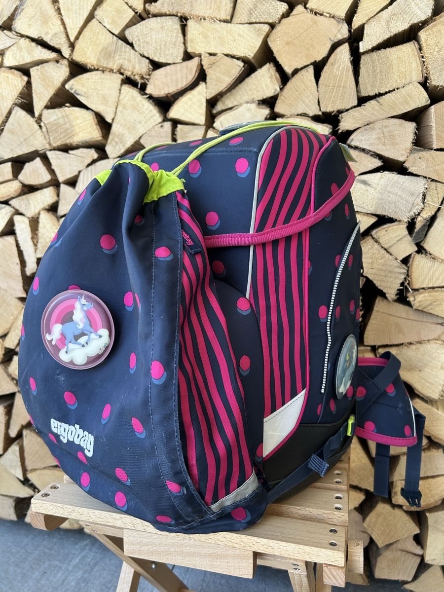 Ergobag Borse & Zaini: Ergobag Set Mädchen – Usato da Oberwangen TG venduto da alonsofan01 3