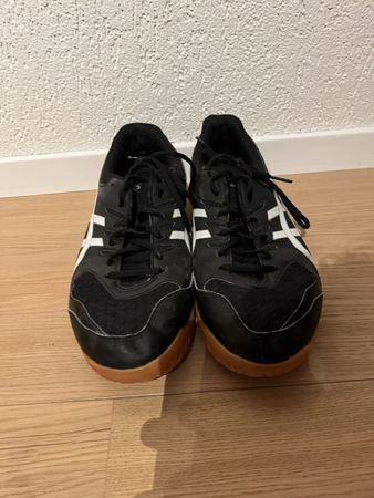 Sportschuhe Asics Grösse 45