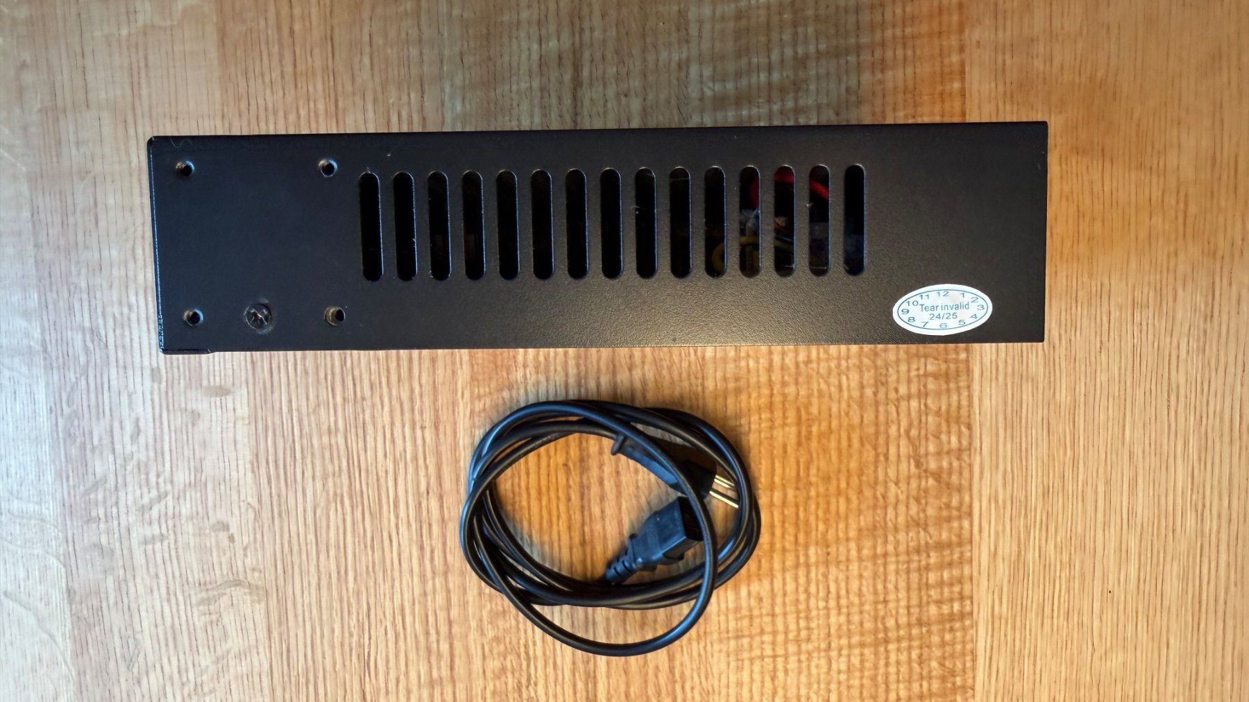 Hubs & Switches: 8Port 10GB Ethernet Switch Unmanaged – D'occasion à Olten par Diogenes1 5