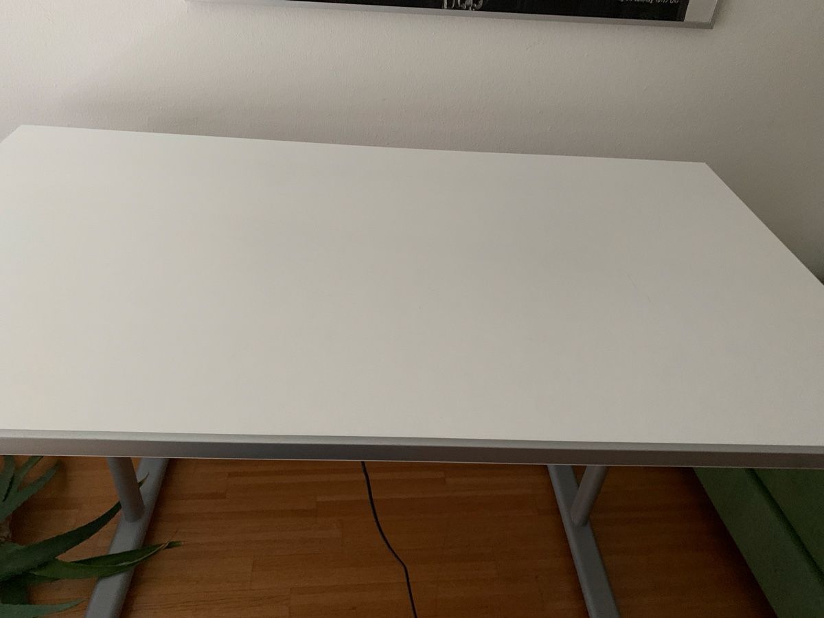 Micasa Schreibtische: Schreibtisch Pult – Gebraucht aus Luzern von CB.Lu 1