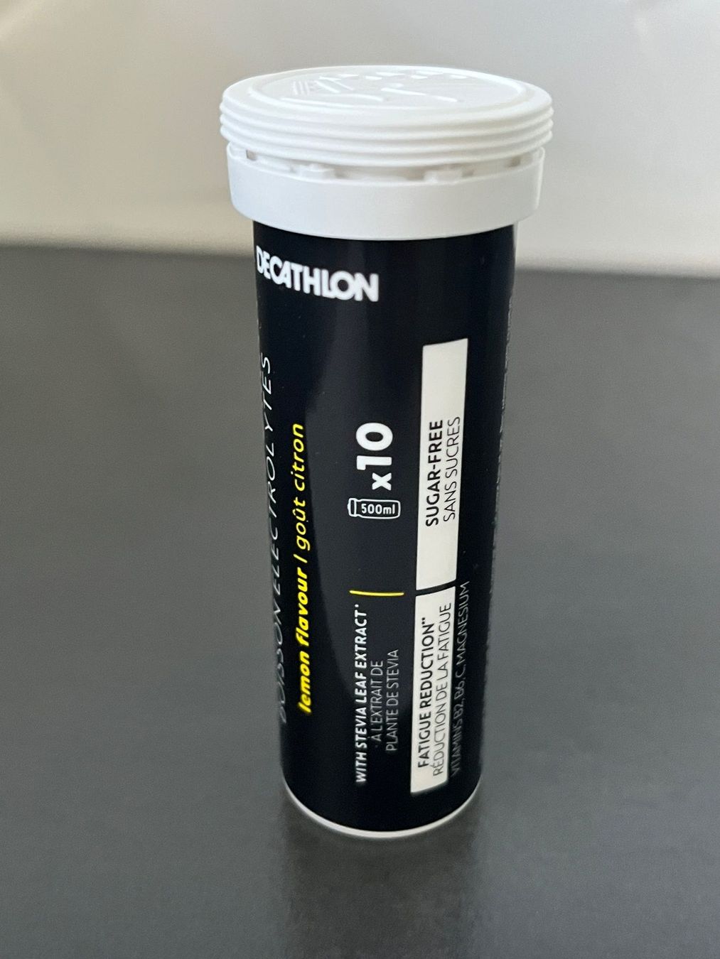 Cibi & Specialità: Decathlon - Electrolytes goût citron - 10 pastilles - scellé – Nuovo e nell'imballaggio originale da Chavornay venduto da HDesH