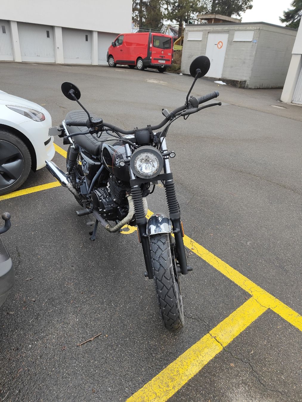 Brixton Motorcycles Altro: Brixton Saxby 250 – Difettoso da Elgg venduto da Meiasterix 3
