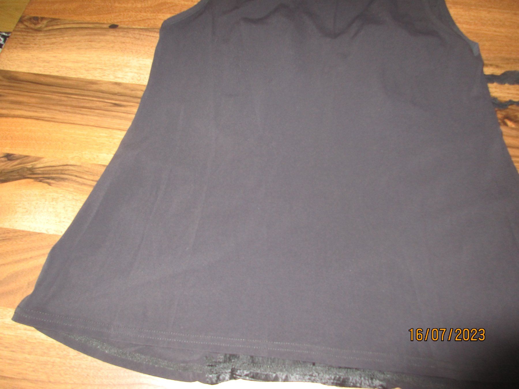 Tops: Top Jean Marc Philippe 42-44 – D'occasion à Ottenbach par Claurin 4