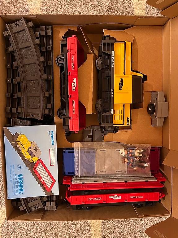 Giocattoli: Playmobil 5258 Cargozug & Mega-Gleisset – Usato da Basel venduto da mar_w7l9 2
