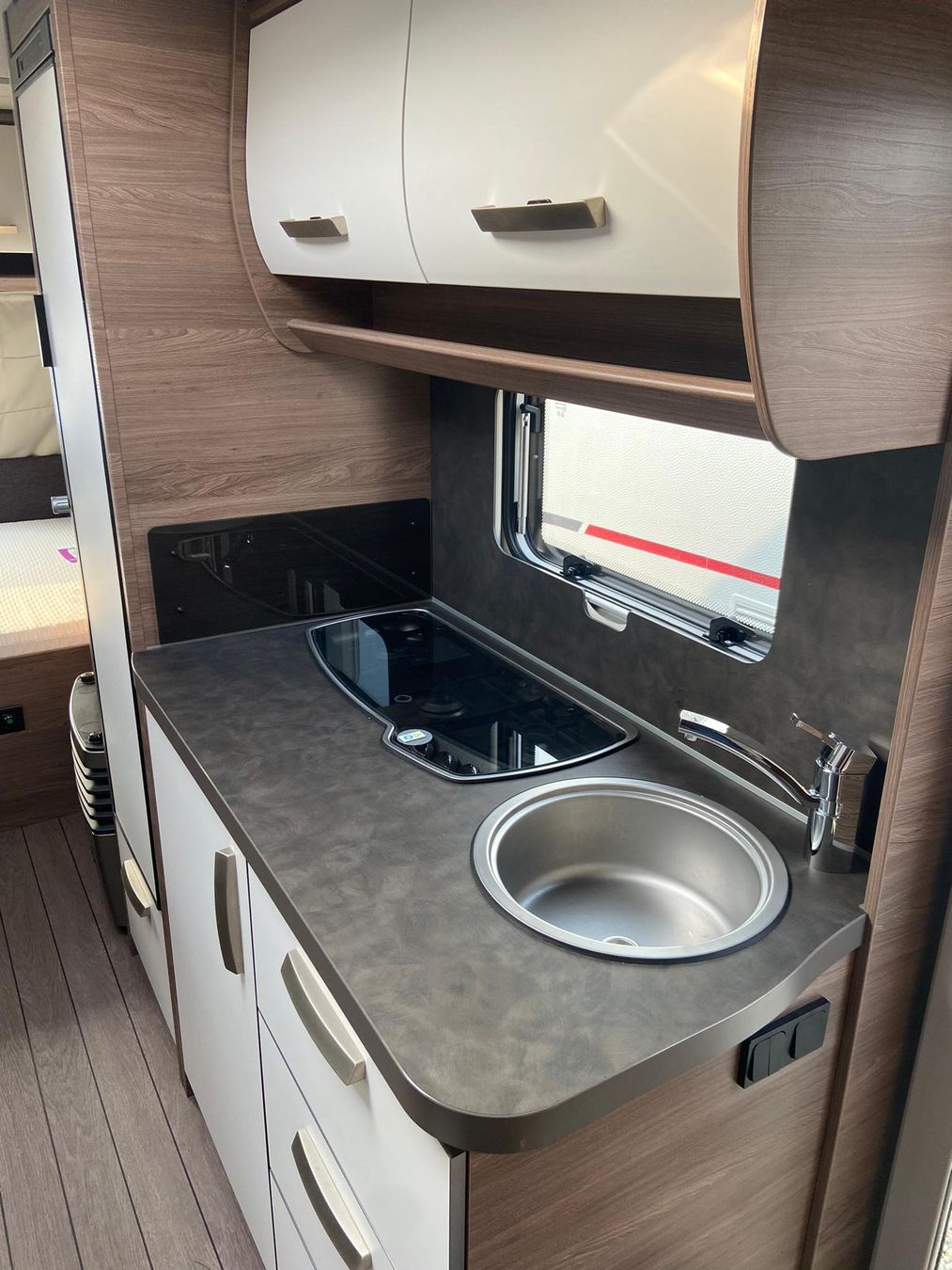 Knaus Veicoli da campeggio: Knaus Sport QDK 500 – Usato da Amsteg venduto da philipp_zur 6