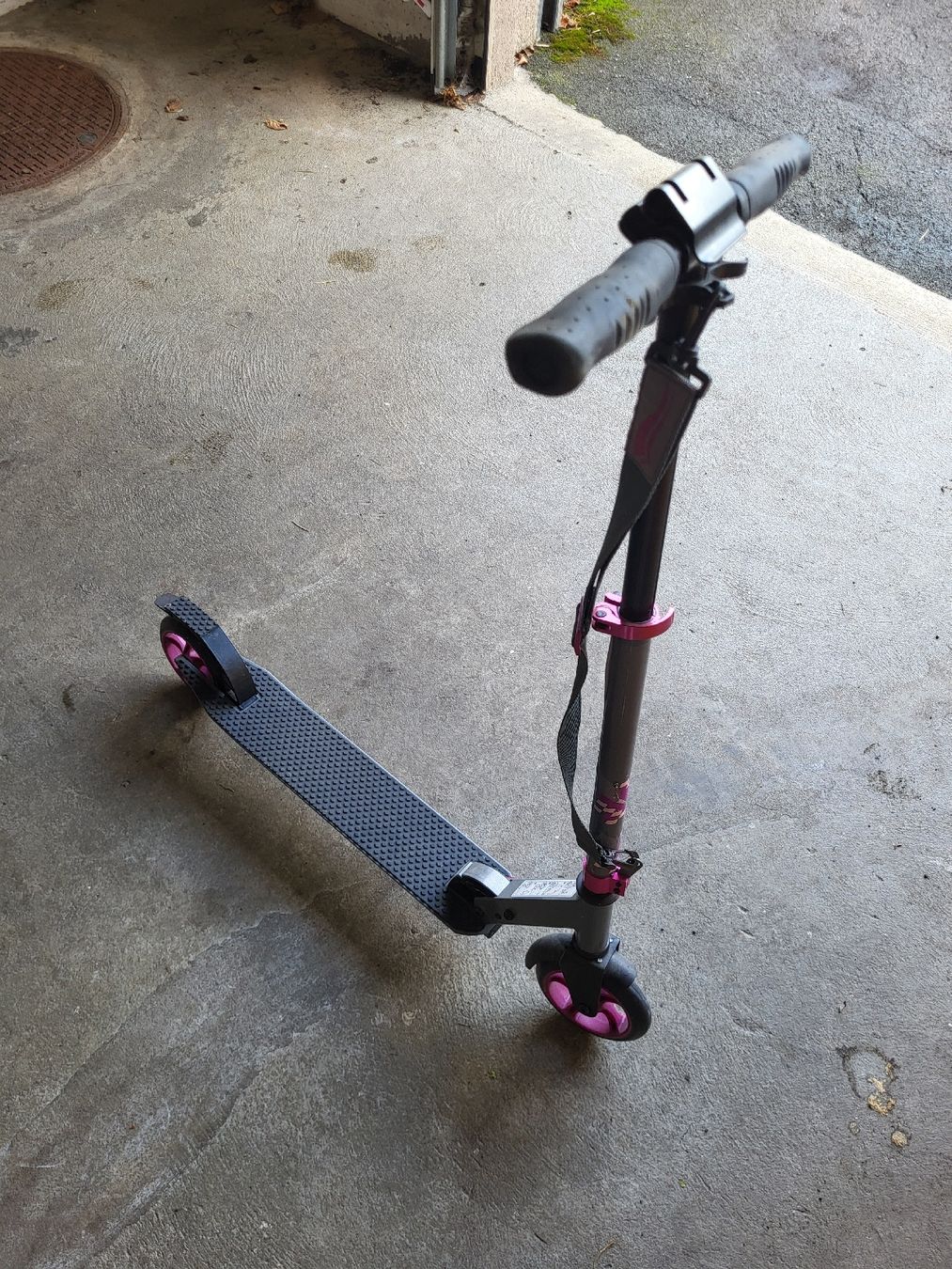 Kickboard: Scooter  – D'occasion à Widnau par Leonidas099
